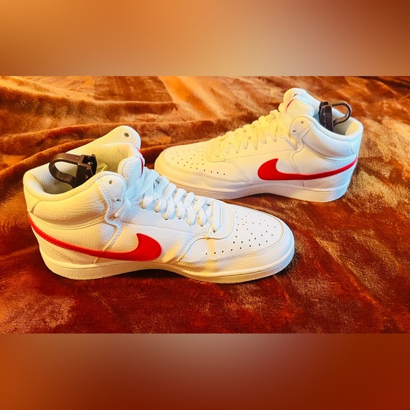 Nike Court Vision, Size 8 US - Picture 4 of 7